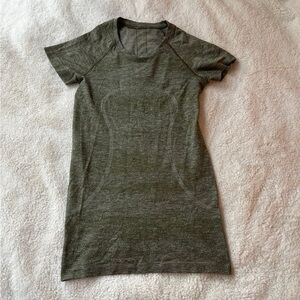 lululemon swiftly tech short sleeve